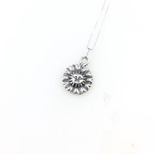 Vintage 925 Sterling Silver Sunflower Mexico Flower Floral Charm Pendant Necklace