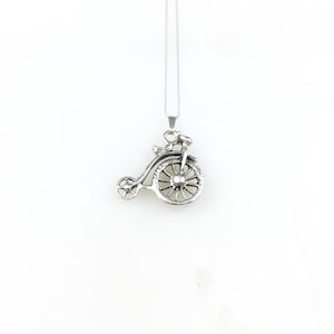 Vintage 925 Sterling Silver High Wheeler Bicycle Charm Pendant Necklace