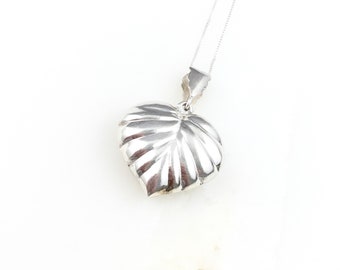 Vintage 925 Sterling Silver Puffy Etched Heart Charm Pendant Necklace