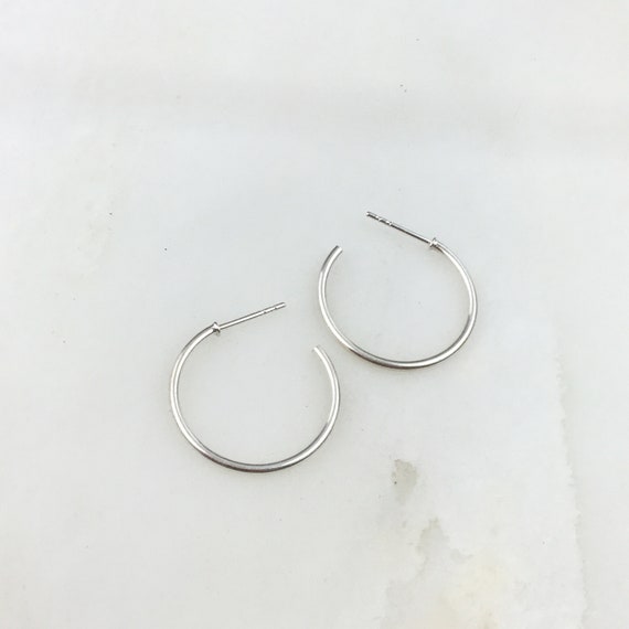 Vintage 925 Sterling Silver Minimal Hoop Earrings - image 3