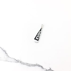 Vintage 925 Sterling Silver Mexico Minimal Teardrop Pendant Necklace
