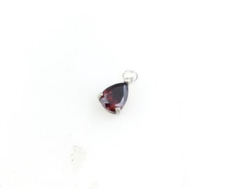 Vintage 925 Sterling Silver Dainty Red Glass Charm Pendant Necklace