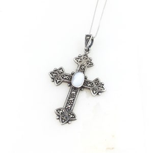 Vintage 925 Sterling Silver Mother of Pearl Marcasite Cross Religious Pendant Necklace