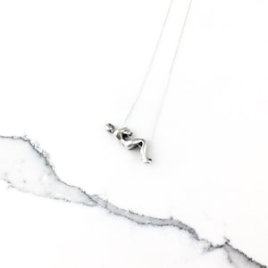 Vintage 925 Sterling Silver Modernist Figural Pendant Necklace