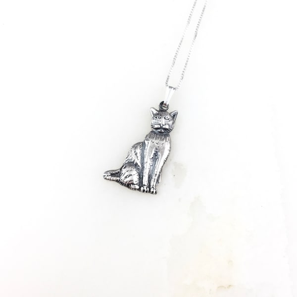 Vintage 925 Sterling Silver Cat Charm Pendant Necklace