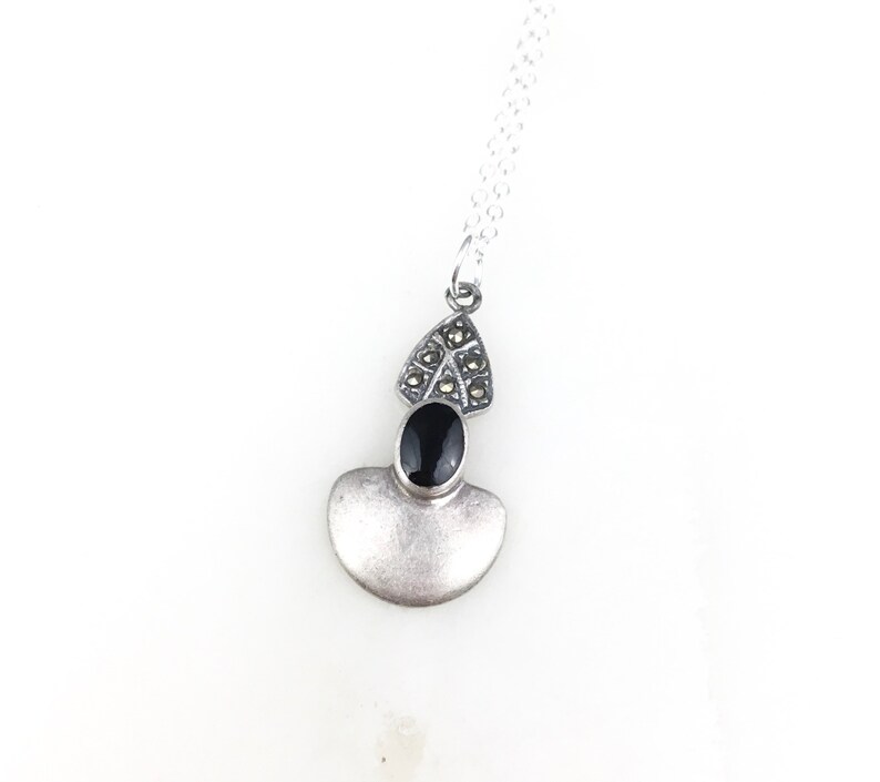 Vintage 925 Sterling Silver Deco Onyx Marcasite Pendant Necklace