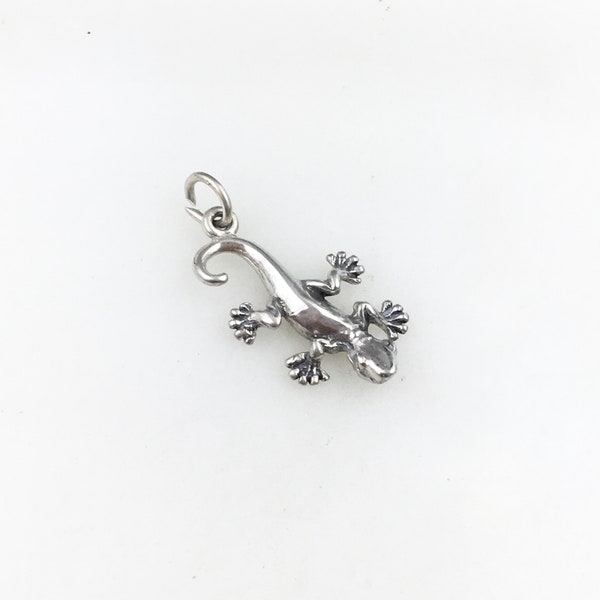 Vintage 925 Sterling Silver Lizard Charm Pendant Necklace