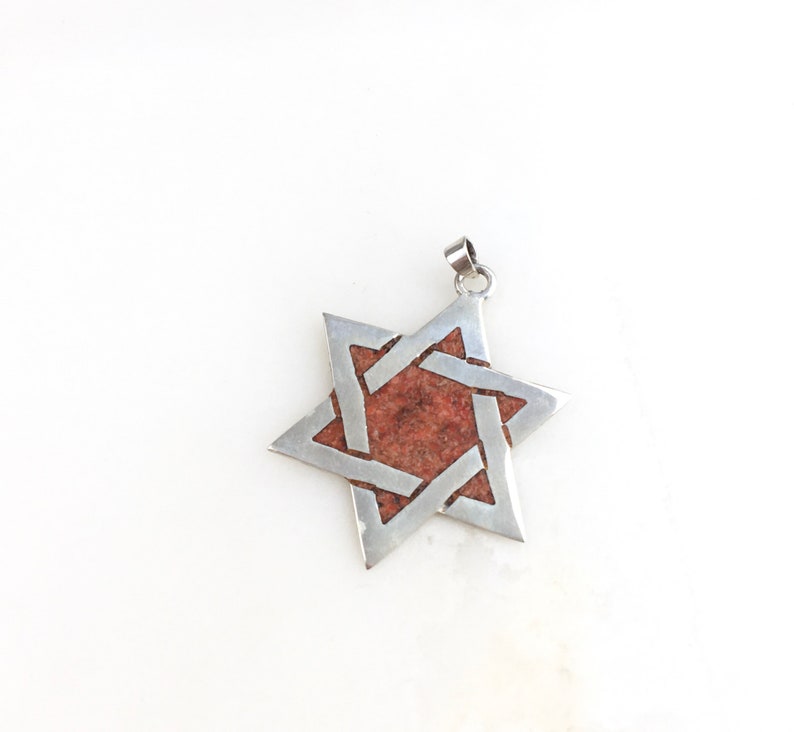 Vintage 925 Sterling Silver Mexico Star Of David Coral Pendant Necklace