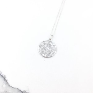 Vintage 925 Sterling Silver Merry Christmas Holiday Wreath Charm Pendant Necklace