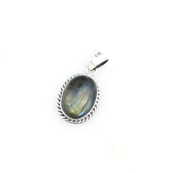 Vintage 925 Sterling Silver Labradorite Crystal Gemstone Pendant Necklace