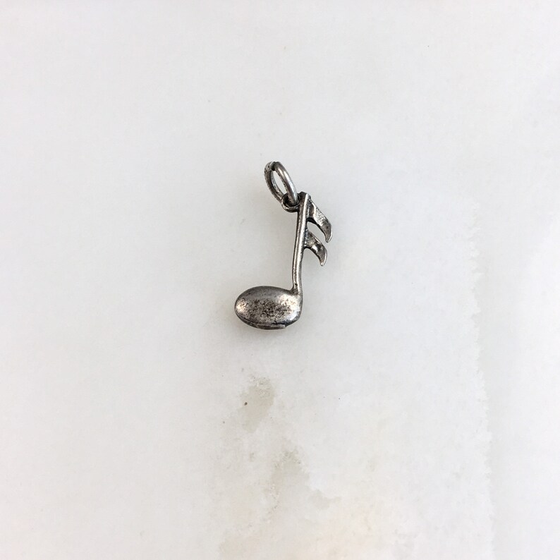 Vintage 925 Sterling Silver Music Note Charm Pendant Necklace