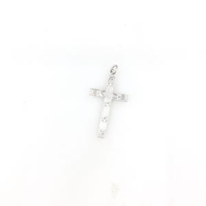Vintage 925 Sterling Silver Etched Dainty Religious Cross Charm Pendant Necklace