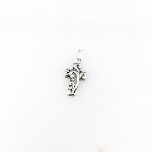 Vintage 925 Sterling Silver Filigree Cross Christian Religious Pendant Necklace