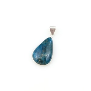 Collier pendentif vintage en argent sterling 925 avec cristal de quartz bleu