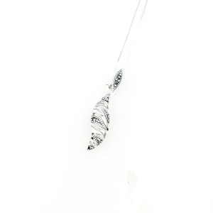 Vintage 925 Sterling Silver Deco Marcasite Pendant Necklace