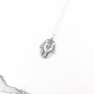 Vintage 925 Sterling Silver Modernist Egypt Egyptian Pharaoh King Tut Pendant Necklace