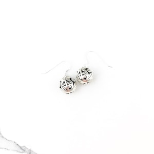 Vintage 925 Sterling Silver Filigree Dangle Earrings