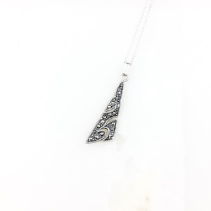 Vintage 925 Sterling Silver Deco Marcasite Pendant Necklace