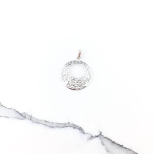 Vintage 925 Sterling Silver Filigree Circle Minimal Pendant Necklace