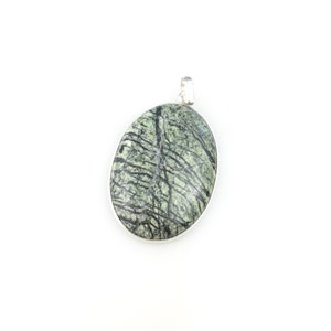 Vintage 925 Sterling Silver Green Jasper Gemstone Pendant Necklace