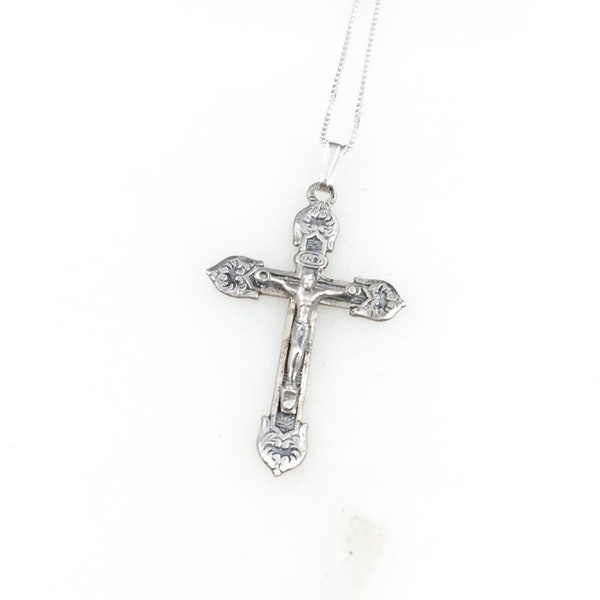 Vintage 925 Sterling Silver Cross Crucifix Religious Pendant Necklace