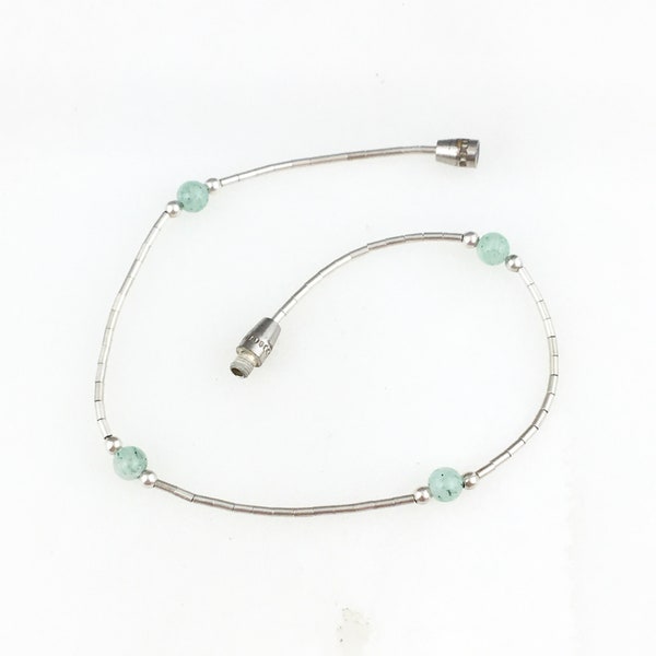 Vintage 925 Sterling Silver Green Quartz Beaded Liquid Silver Chain Link Skinny Minimal Stacking Bracelet 7”