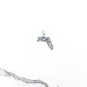 Vintage 925 Sterling Silver Florida State Charm Pendant Necklace