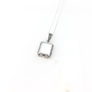Vintage 925 Deco Sterling Silver Mother of Pearl Marcasite Pendant Necklace