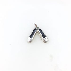 Vintage 925 Sterling Silver Ballet Slipper Shoe Dance Charm Pendant Necklace
