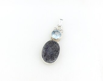 Vintage 925 Sterling Silver Blue Aquamarine Quartz Gemstone Pendant Necklace