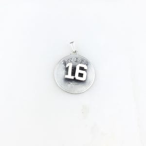 Vintage 925 Sterling Silver Sweet 16 Birthday Charm Pendant Necklace