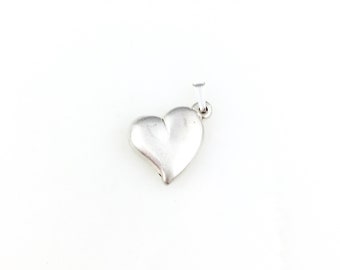 Vintage 925 Sterling Silver Minimal Heart Charm Pendant Necklace