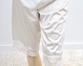 Vintage Long Leg Pettipant Cabernet Medium Slip Panties White Nylon Lace USA