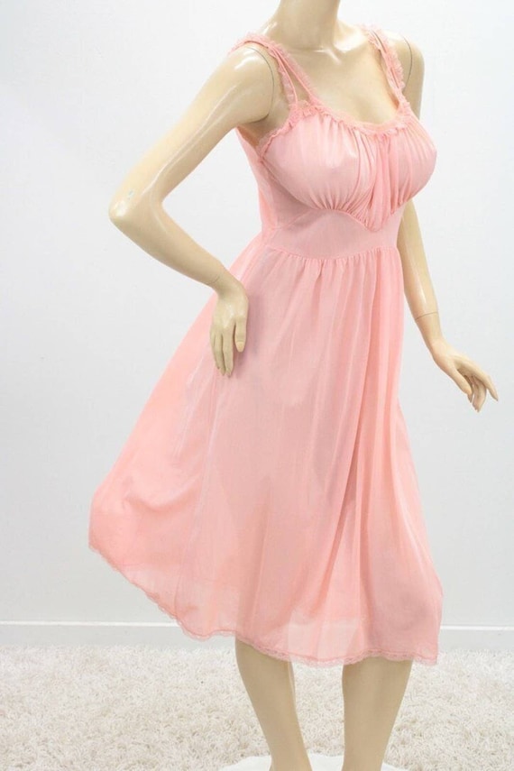 Vintage 50s Luxite Nightgown Soft Nylon Coral sz 3