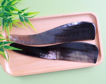 Natural Buffalo Black Bird Horn Comb, Handmade Personalized Anti-Static Horn Comb, Middle Ages Comb, Hair Comb for Head Massage Helps Blood