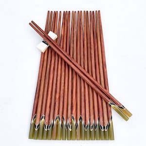 Bacchette con nome inciso personalizzato, bacchette in palissandro personalizzate, bacchette in legno fatte a mano, regalo personalizzato per la festa della mamma e del papà