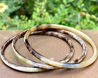 Handmade Lacquered Natural Buffalo Horn Bangle, Lacquered Bangle, Horn Bangle Bracelets, Horn Bracelet, Buffalo Horn Jewelry, Gift Bracelets