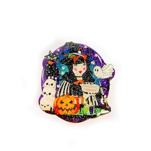 Halloween witch girl novelty retro brooch spooky gifts halloween accessories scary black cat brooch gift halloween jewellery retro brooches
