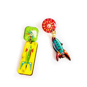 Pendientes de cohete atómico desiguales: Pendientes colgantes originales y llamativos, regalos inusuales para ella, joyería de estilo de mediados de siglo, joyería espacial.