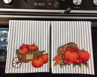 Kitchen/Tea Towels/Handmade/Fall Decoration/Pumpkins/Basket/Wheelbarrow/Thank You Gift/Thanksgiving/dishes/appliqued/Cotton/Set of 2