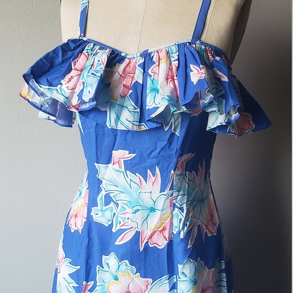 Vintage 1960's Blue Hawaiian Dress// Vintage// 1960's// Women's// Viva Las Vegas// VLV// Hawaiian// Tiki// Long Dress// Tropical