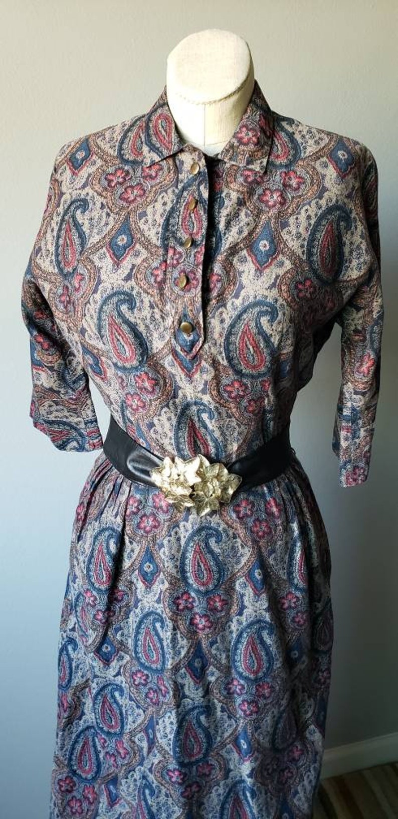 L'Aiglon 1970's Paisley Print Long Dress// Vintage// L'Aiglon// 70s// Paisley// Boho// Hippie// Fall// Long Dress image 3