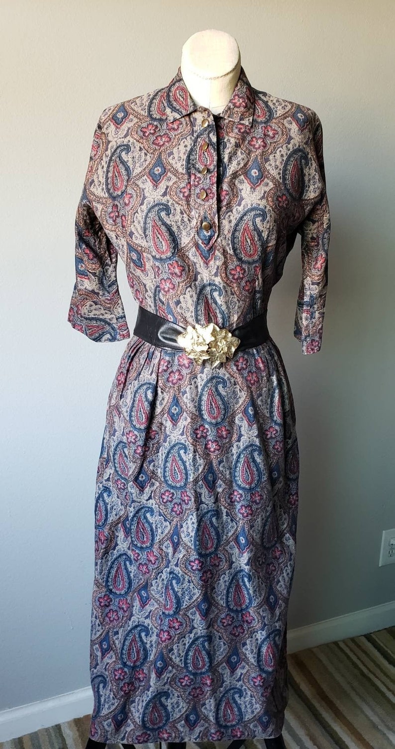 L'Aiglon 1970's Paisley Print Long Dress// Vintage// L'Aiglon// 70s// Paisley// Boho// Hippie// Fall// Long Dress image 1