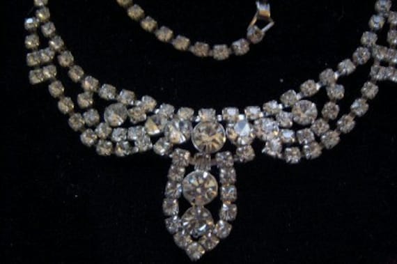 Rhinestone Vintage Choker