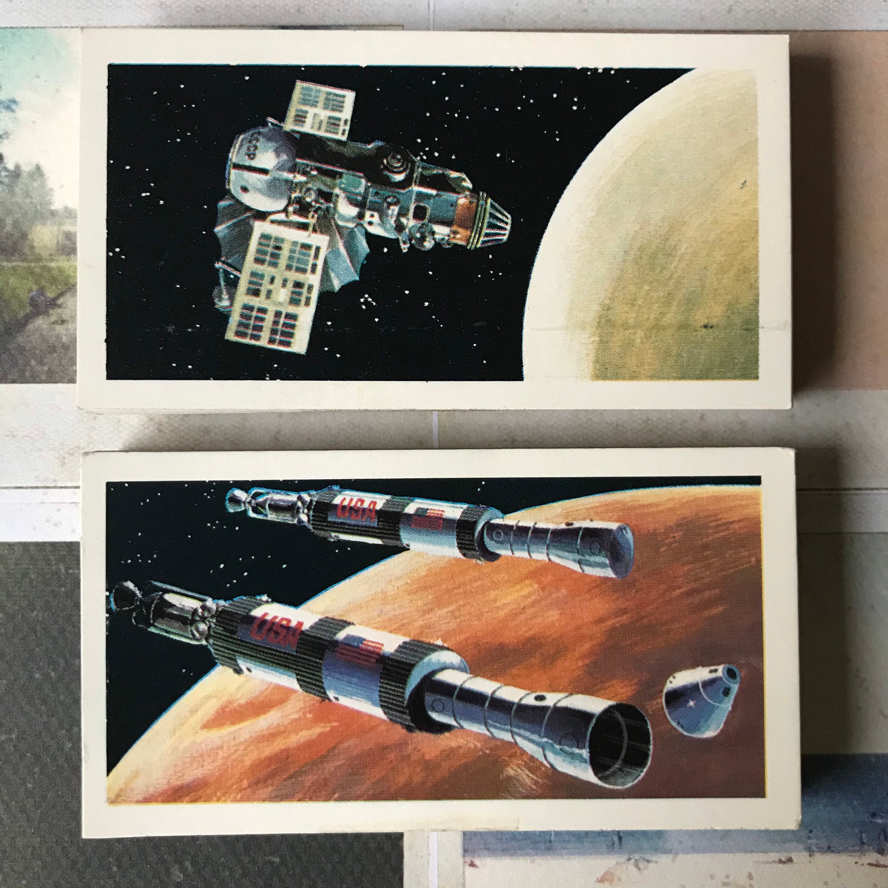 brooke bond picture cards the race into space brooke bond picture cards the race into space