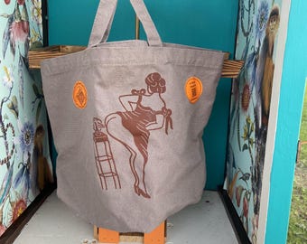 Tatueringsflashtryckt canvasväska 43x28 cm - "Fart Girl"