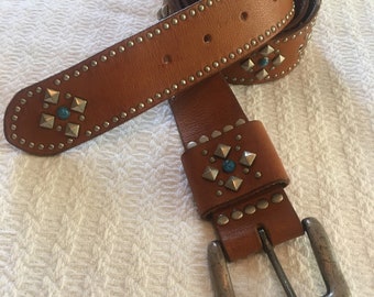 Vintage studded leather belt with blue stones