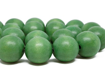 20mm Green Round Wood Beads - Dyed and Waxed - 10 pcs.