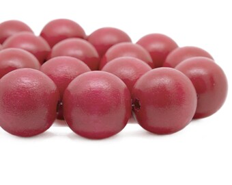 20mm Cayenne Red Bright Red Round Wood Beads - Dyed and Waxed - 10pcs.