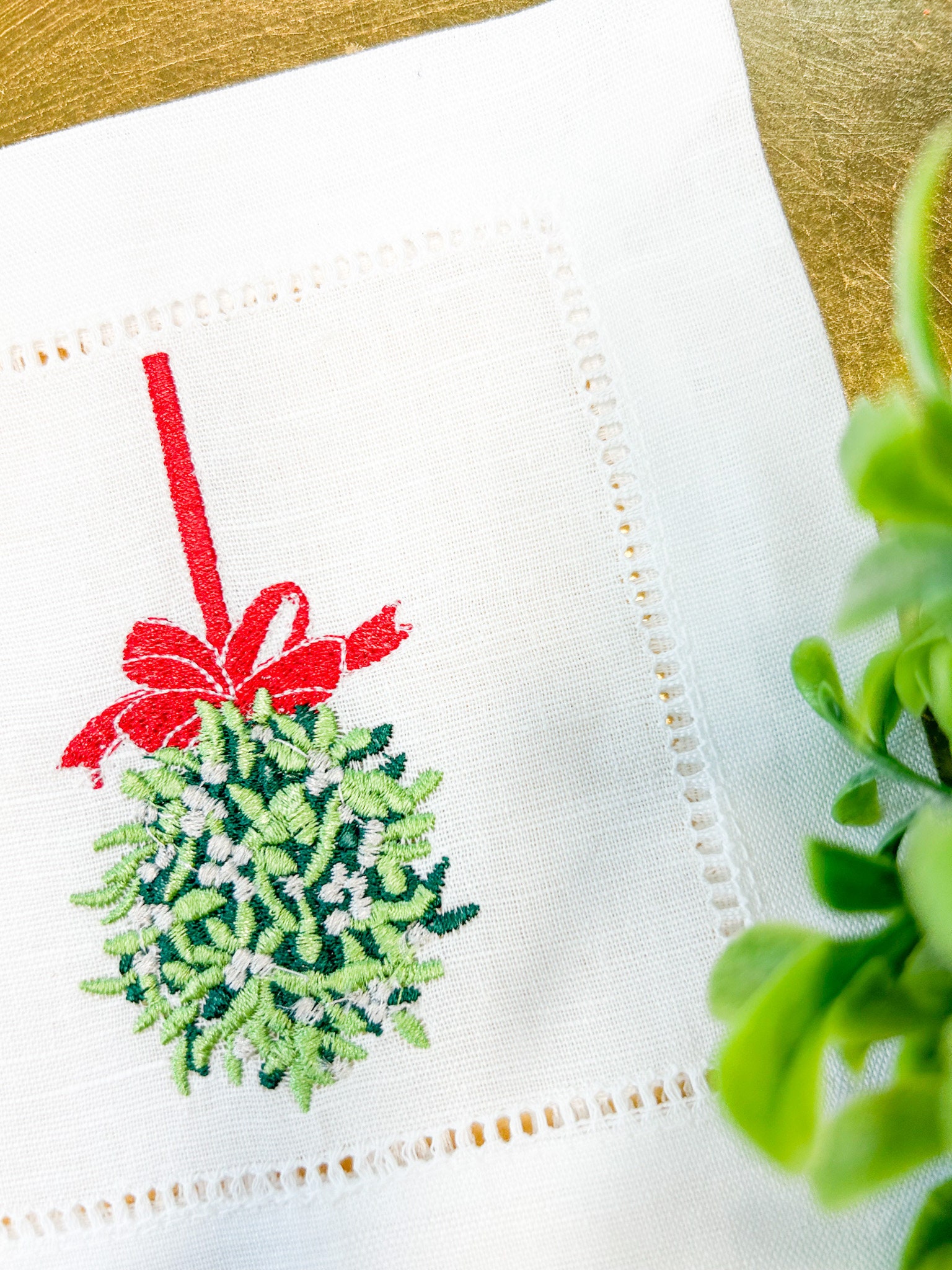 Embroidered Christmas Cocktail Napkins, Holiday Mistletoe Napkins